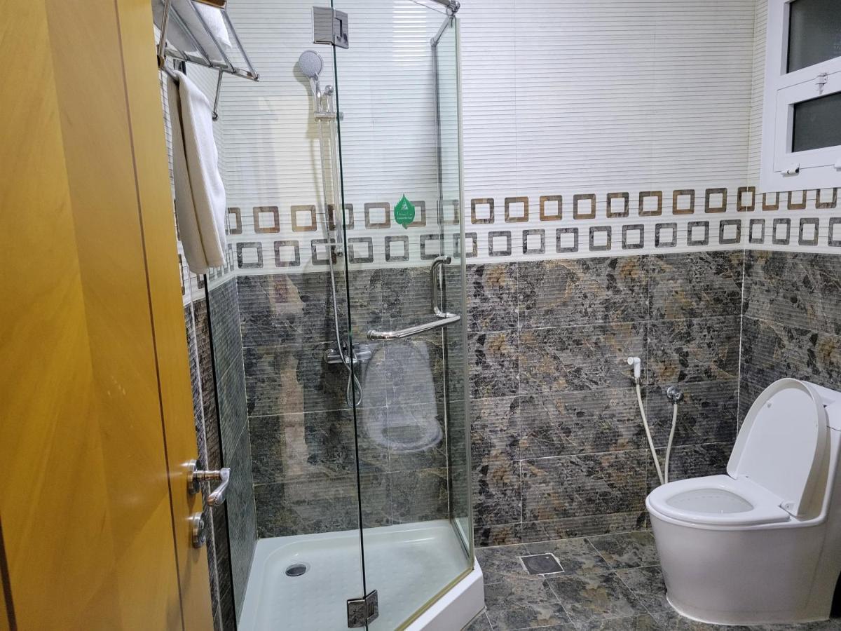 מוסקט Farah Hotel Apartment מראה חיצוני תמונה